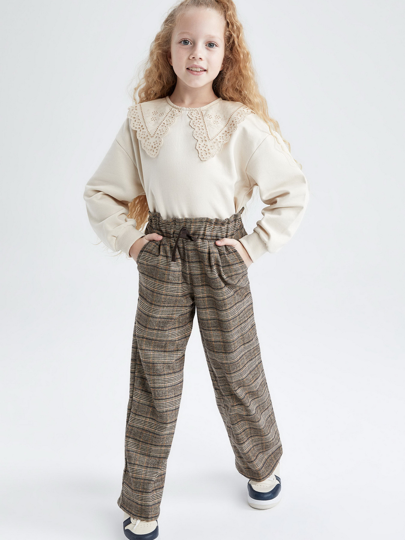 Повседневные штаны DeFacto модель Y0548A6-BN338 Повседневные штаны DeFacto модель Y0548A6-BN338 Фото