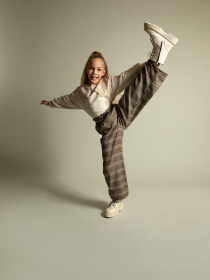 Повседневные штаны DeFacto модель Y0548A6-BN338 Повседневные штаны DeFacto модель Y0548A6-BN338 Фото