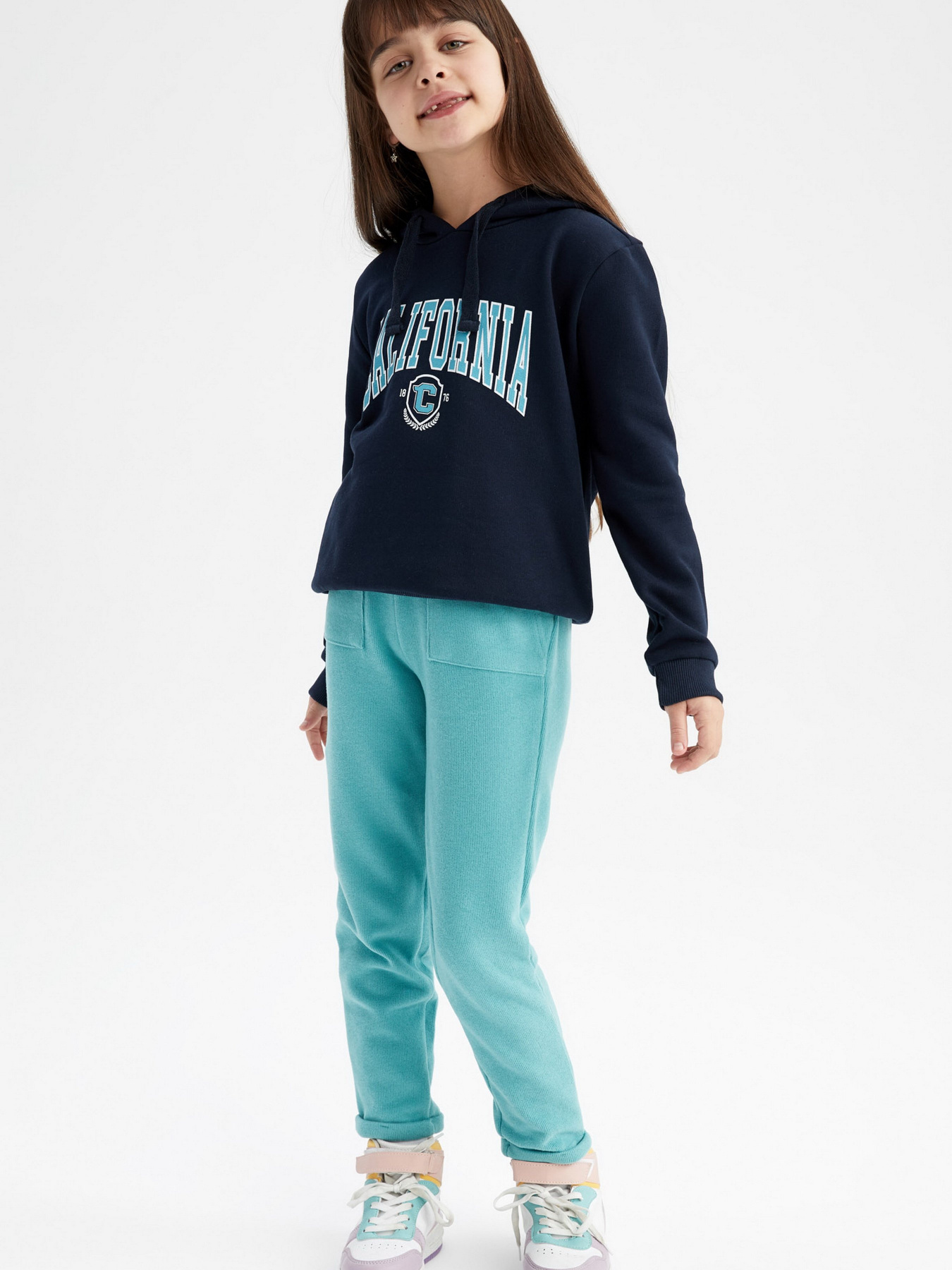 Брюки повседневные DeFacto модель Y8804A6-TR165 Фото