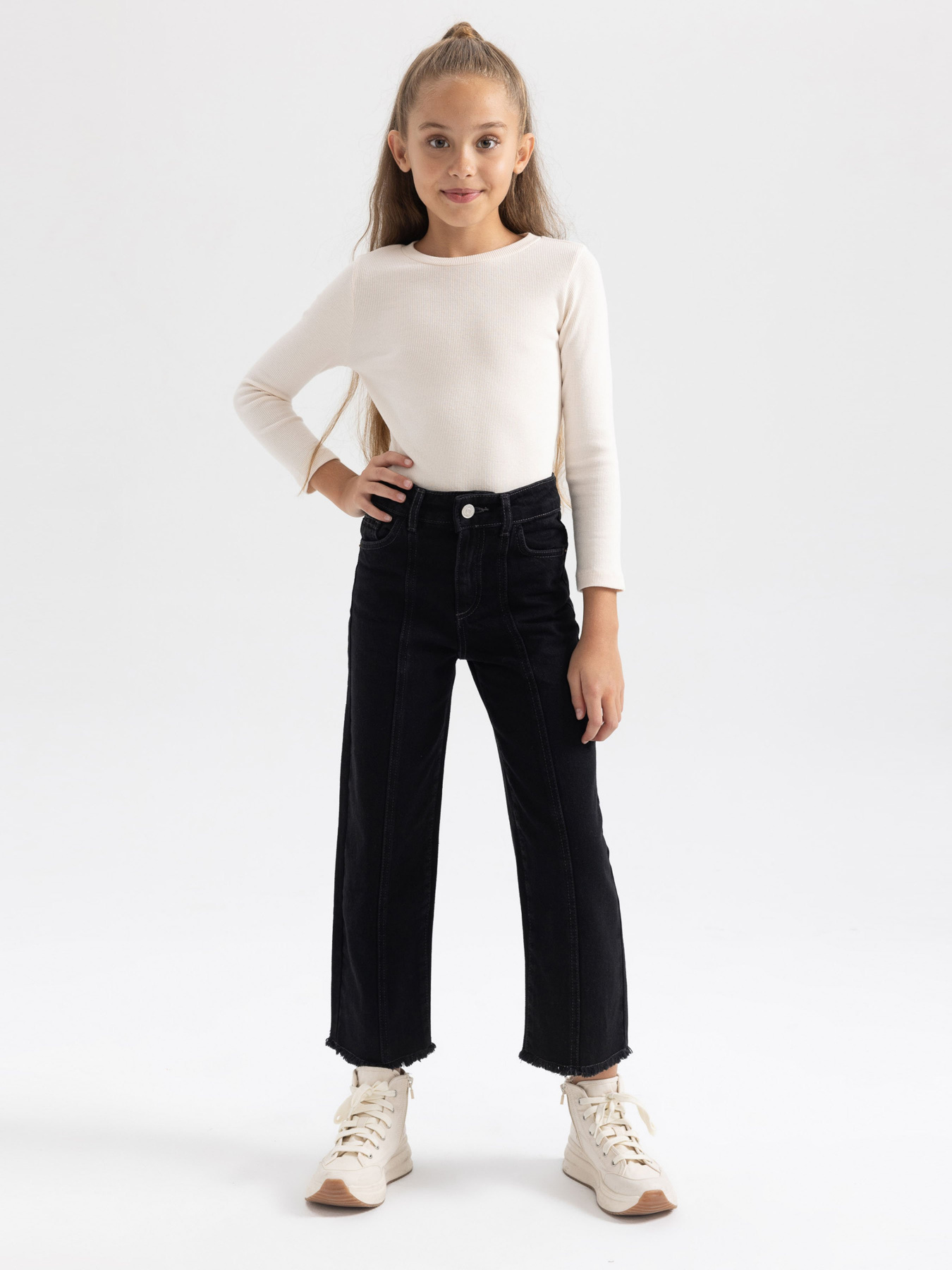 Прямі джинси DeFacto Модель B1235A8-NM36 Фото