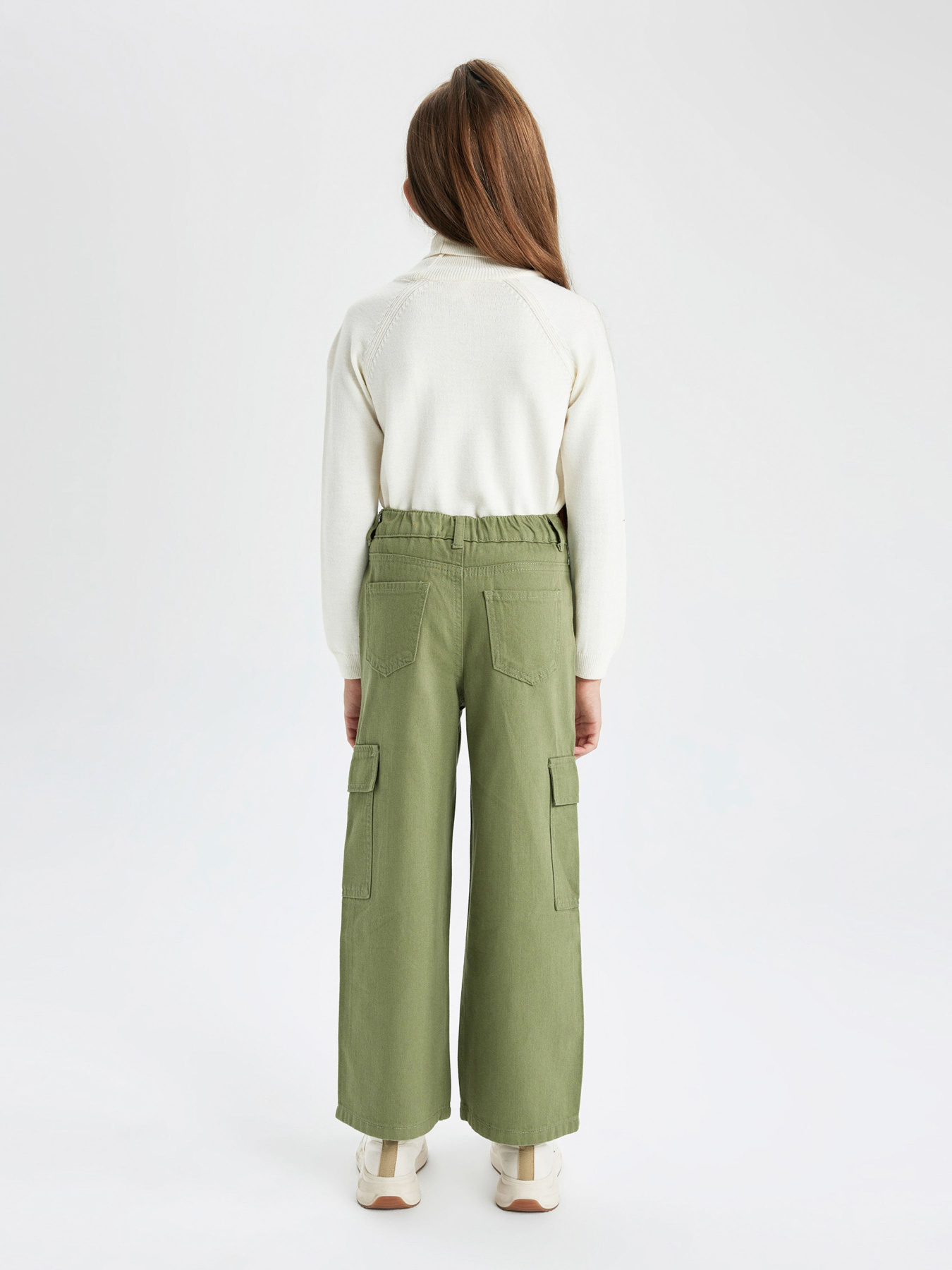 Прямі джинси DeFacto модель Y0515A6-KH461 Фото