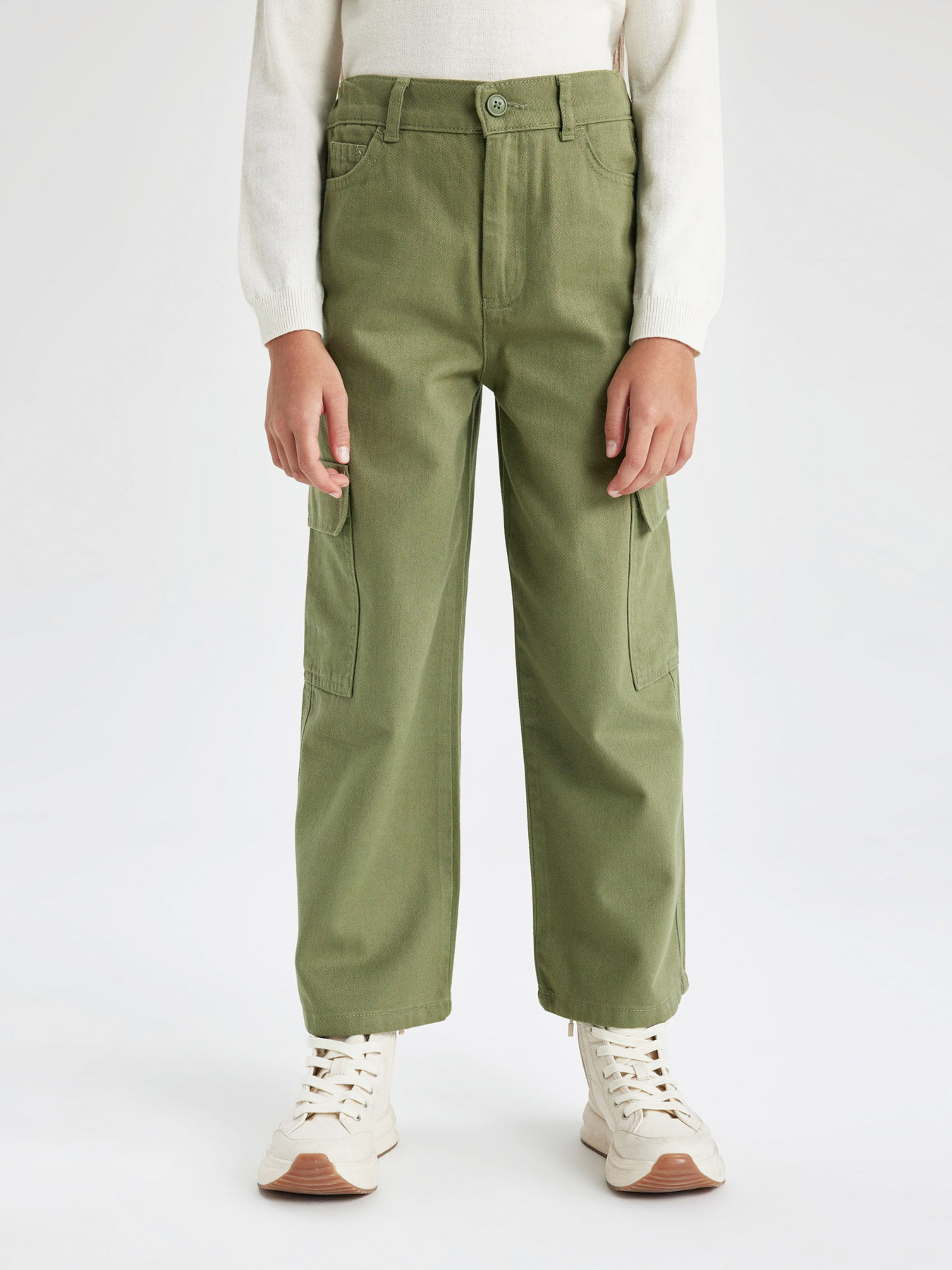 Прямі джинси DeFacto модель Y0515A6-KH461 Фото