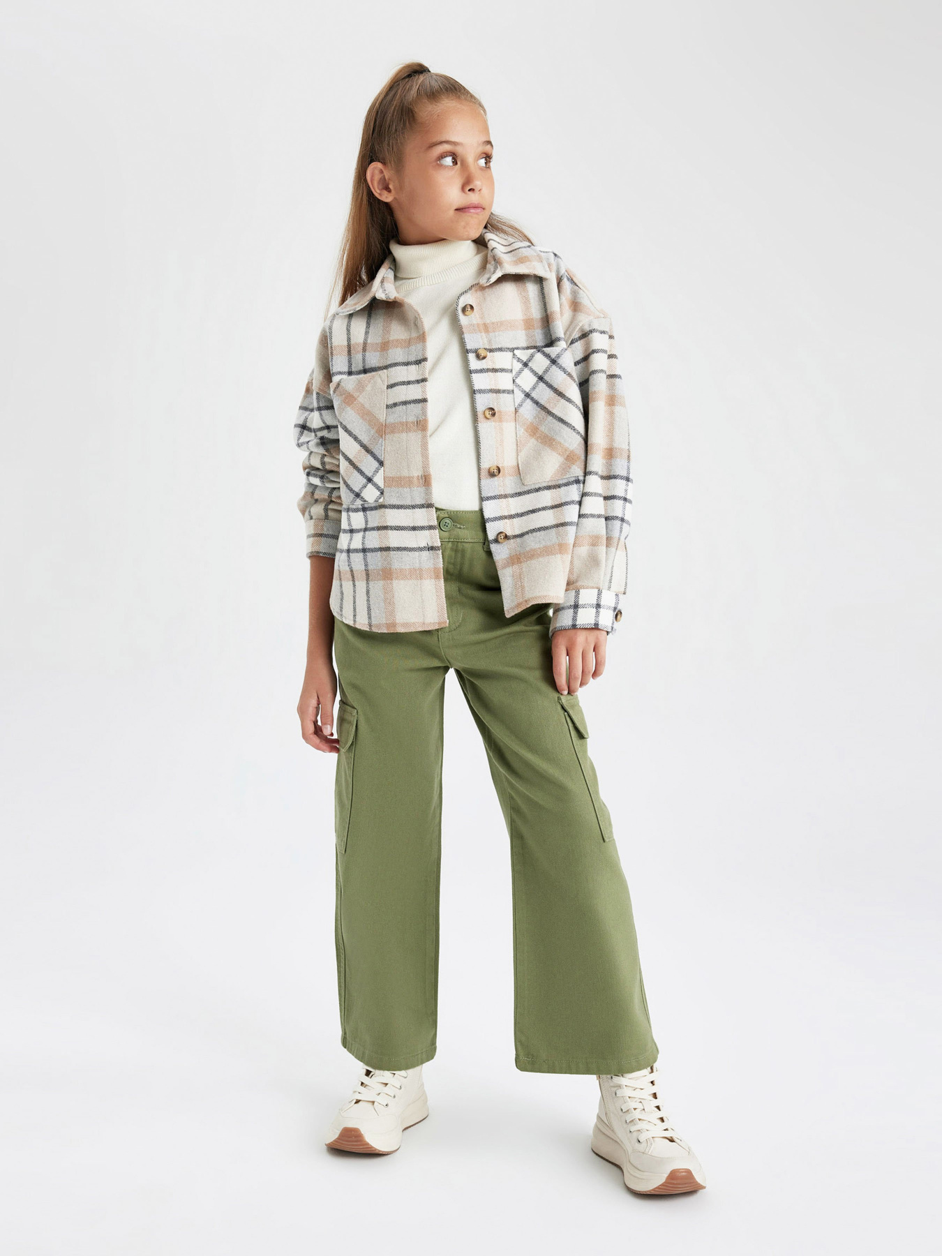 Прямі джинси DeFacto модель Y0515A6-KH461 Фото