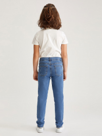 Зауженные джинсы DeFacto модель S9867A6-NM28 Фото