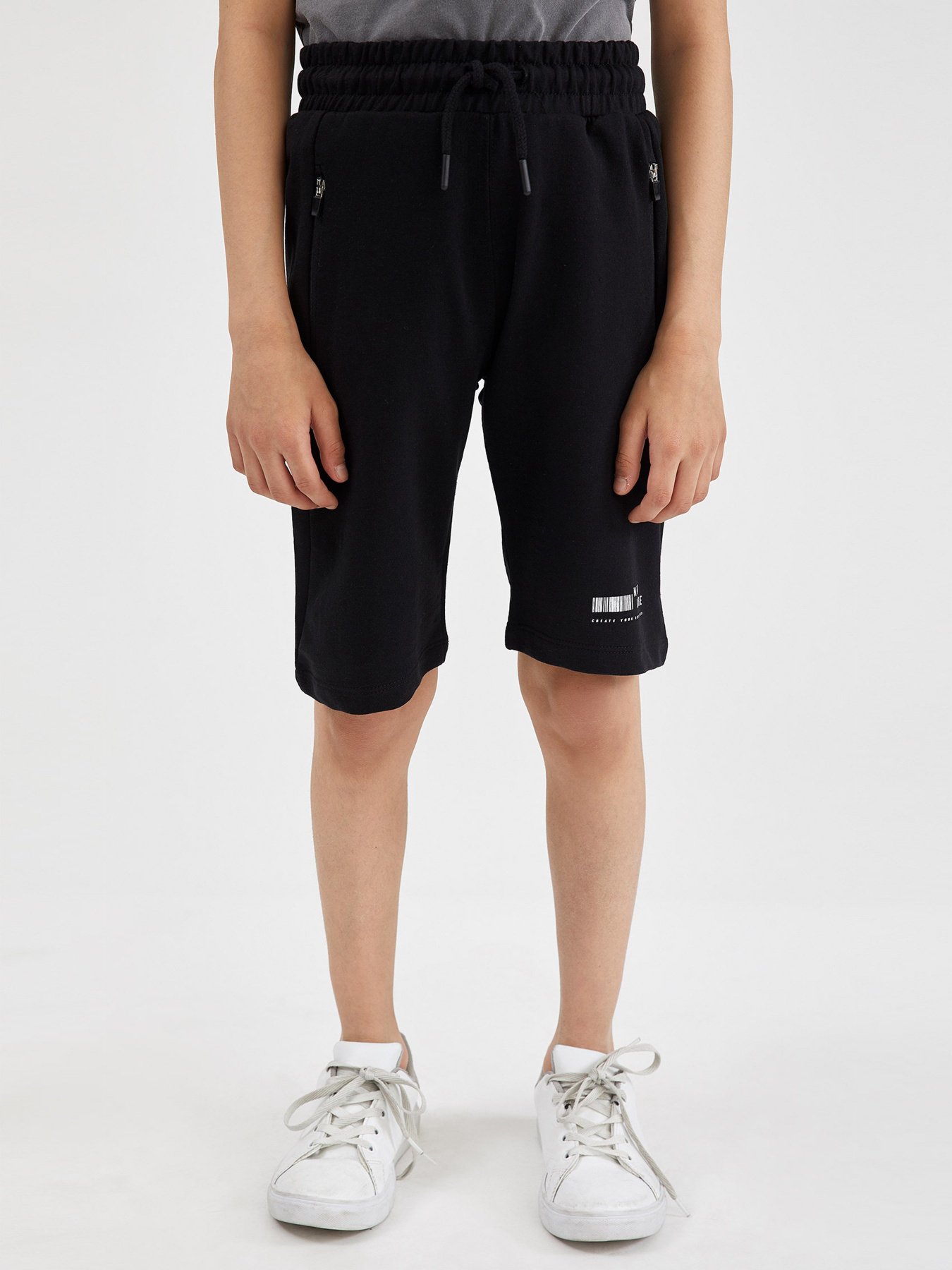 Шорты DeFacto модель U4620A6-BK52 Фото