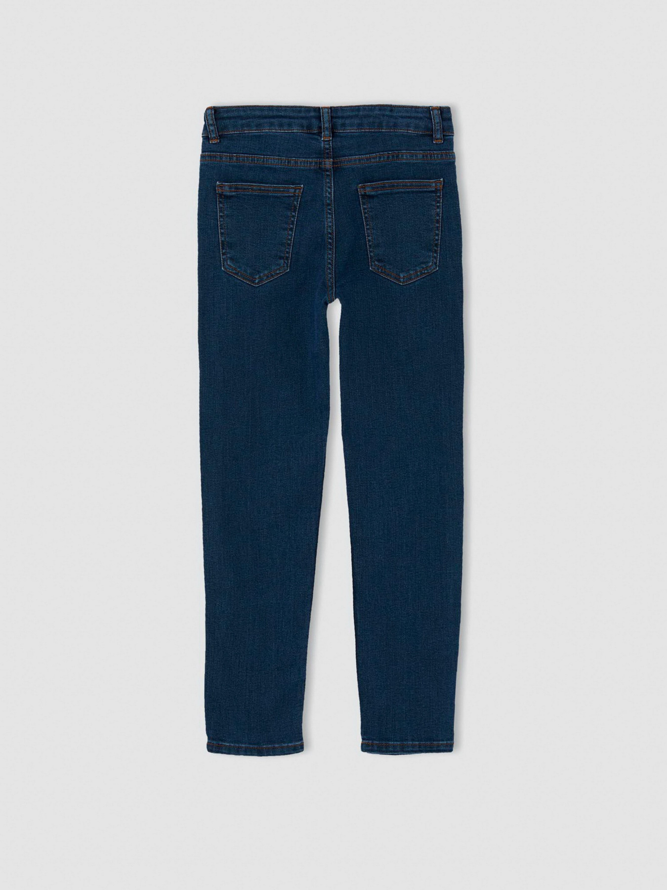 Завужені джинси DeFacto модель U7801A6-NM41 Фото