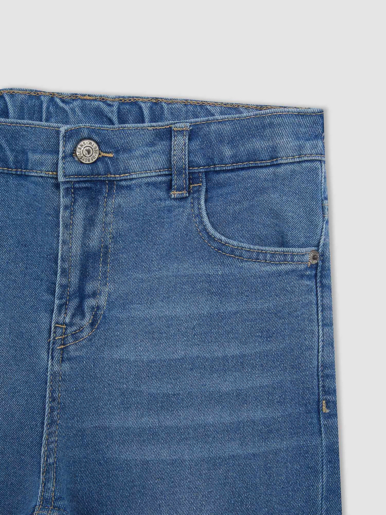 Джинсы мом DeFacto модель W6202A6-NM28 Фото