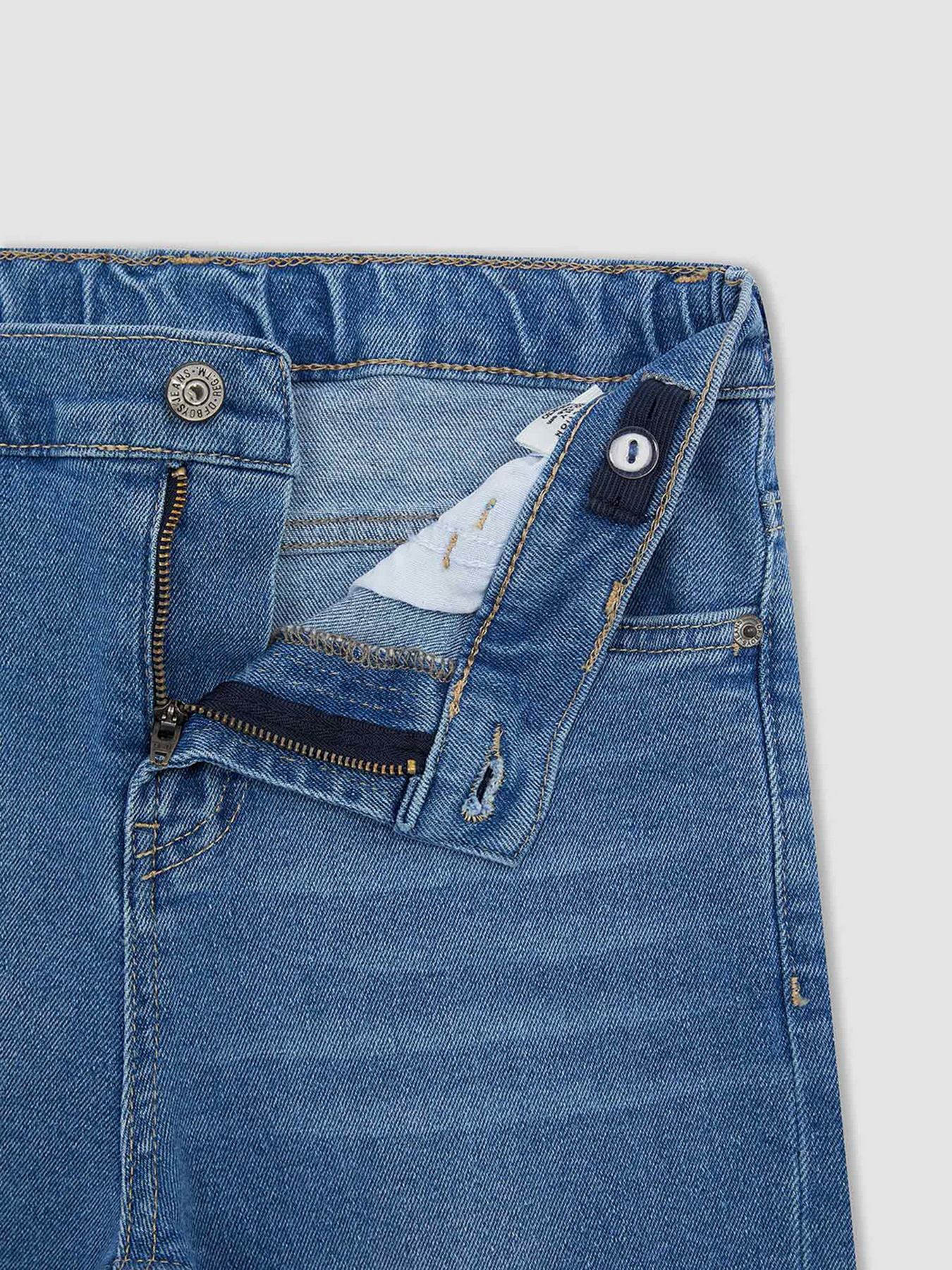 Джинсы мом DeFacto модель W6202A6-NM28 Фото