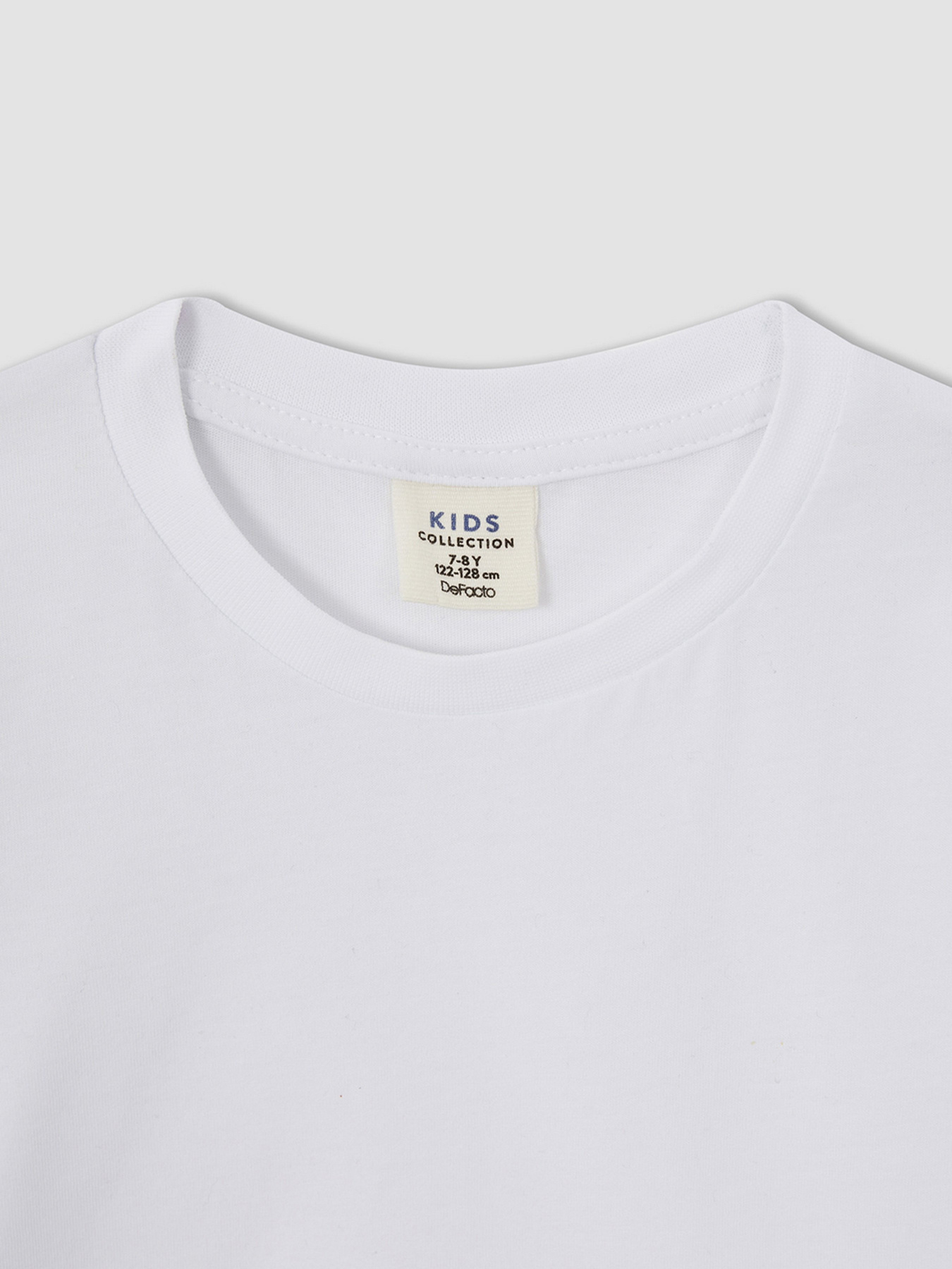 Футболка DeFacto модель K1687A6-WT34 Фото