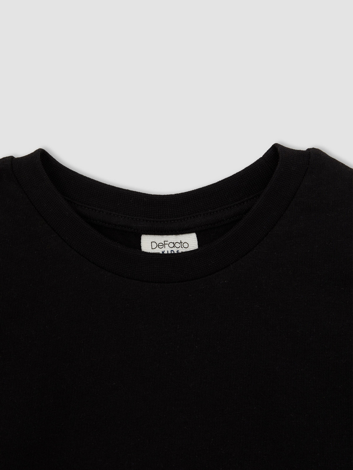 Лонгслив DeFacto модель K1686A6-BK81 Фото