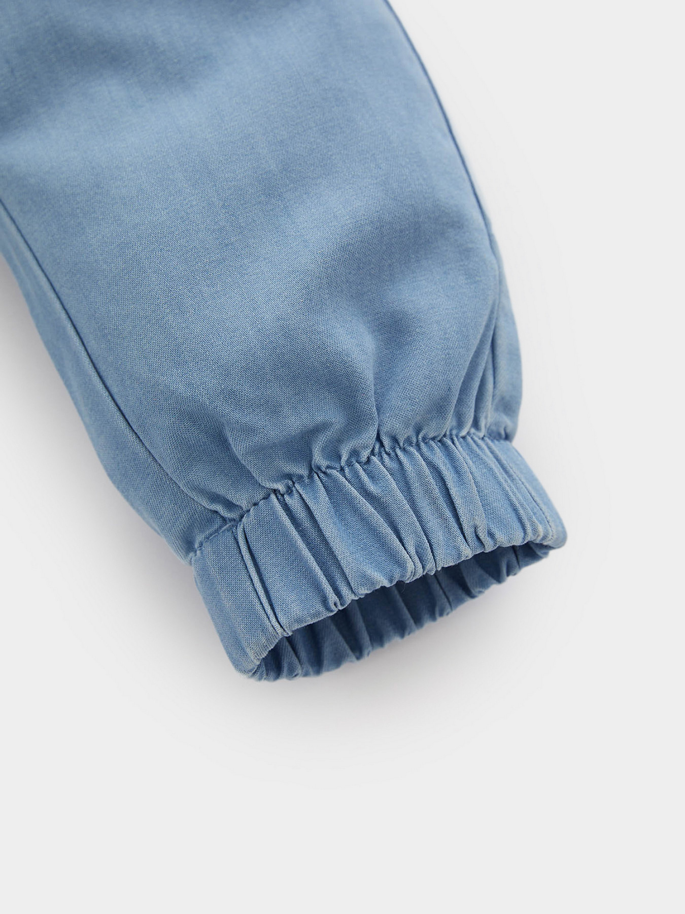 Зауженные джинсы DeFacto модель X0769A2-BE546 Фото