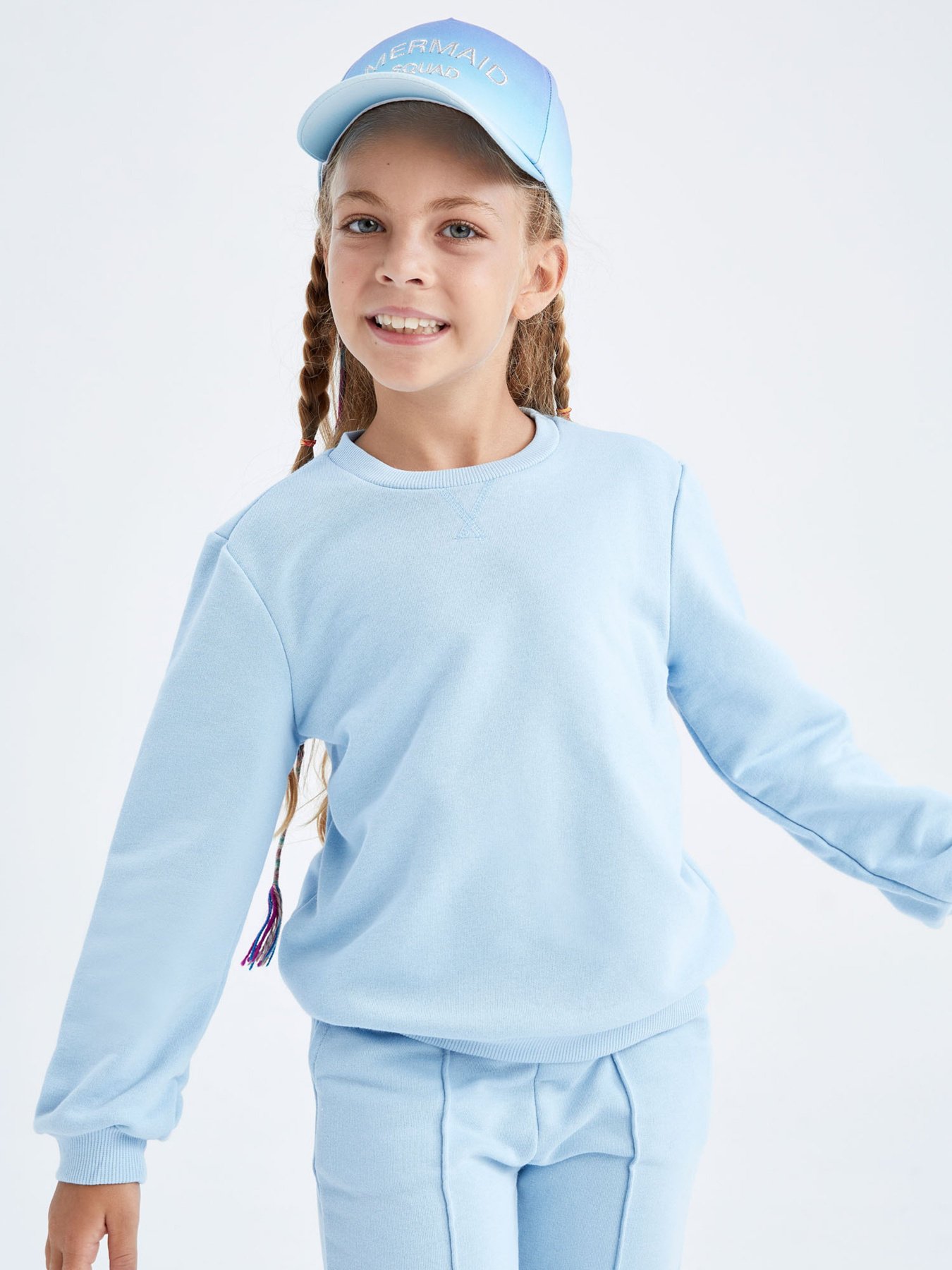 Свитшот DeFacto модель U6470A6-BE731 Фото