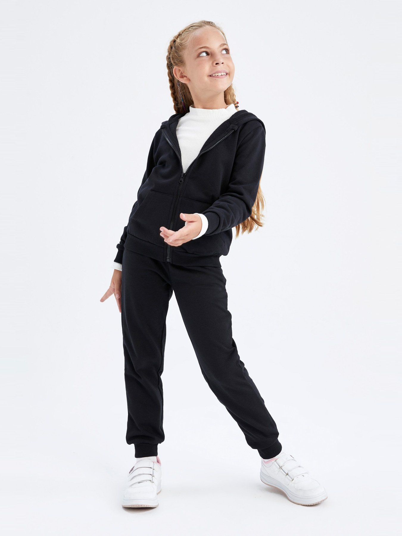 Джоггеры DeFacto модель Y1077A6-BK81 Фото