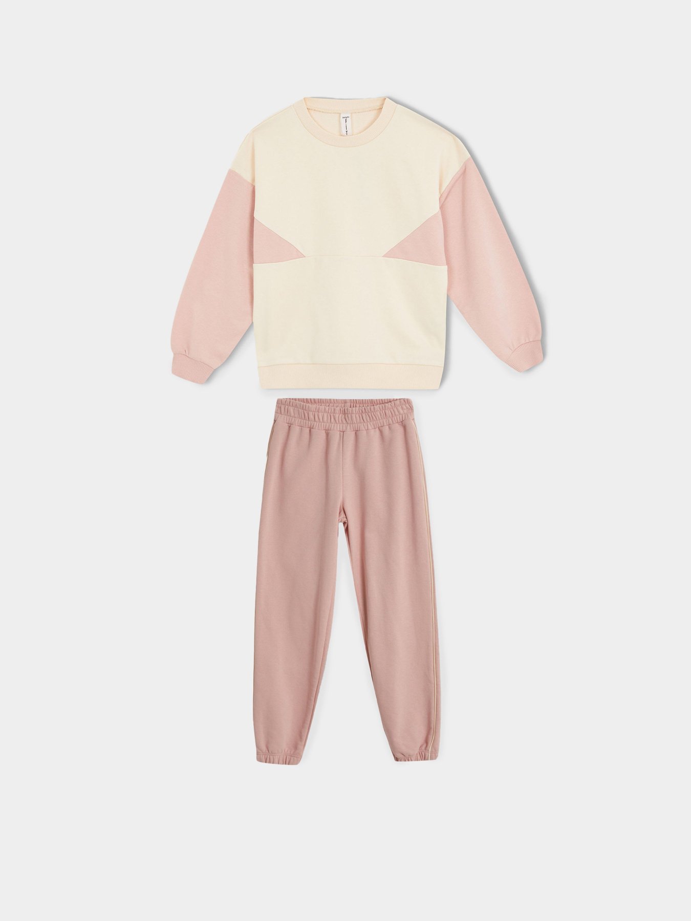 Спортивный костюм DeFacto модель W1629A6-OG272 Спортивный костюм DeFacto модель W1629A6-OG272 Фото