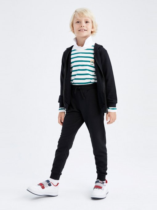 Джогери DeFacto модель U5934A6-BK81 Фото