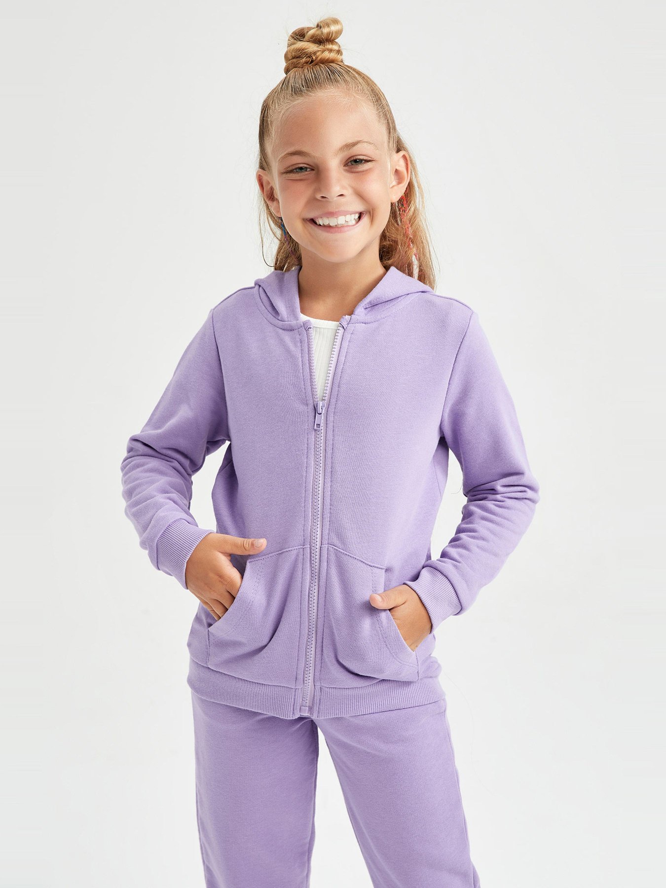 Кофта спортивная DeFacto модель Y0942A6-PR262 Фото