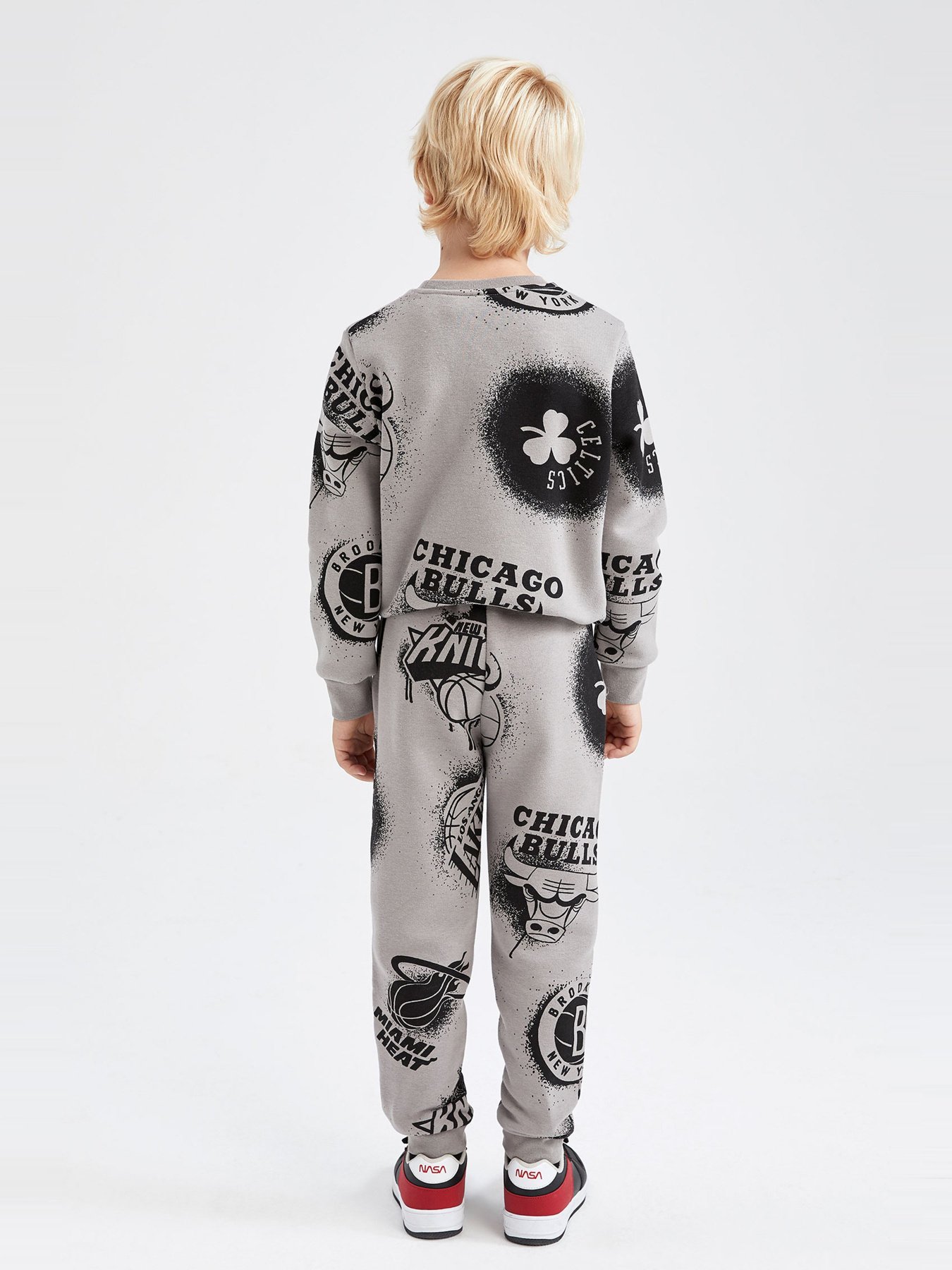 Джогери DeFacto модель Y4131A6-GR323 Джогери DeFacto модель Y4131A6-GR323 Фото