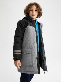 Зимняя куртка DeFacto модель X5458A6-AR141 Фото