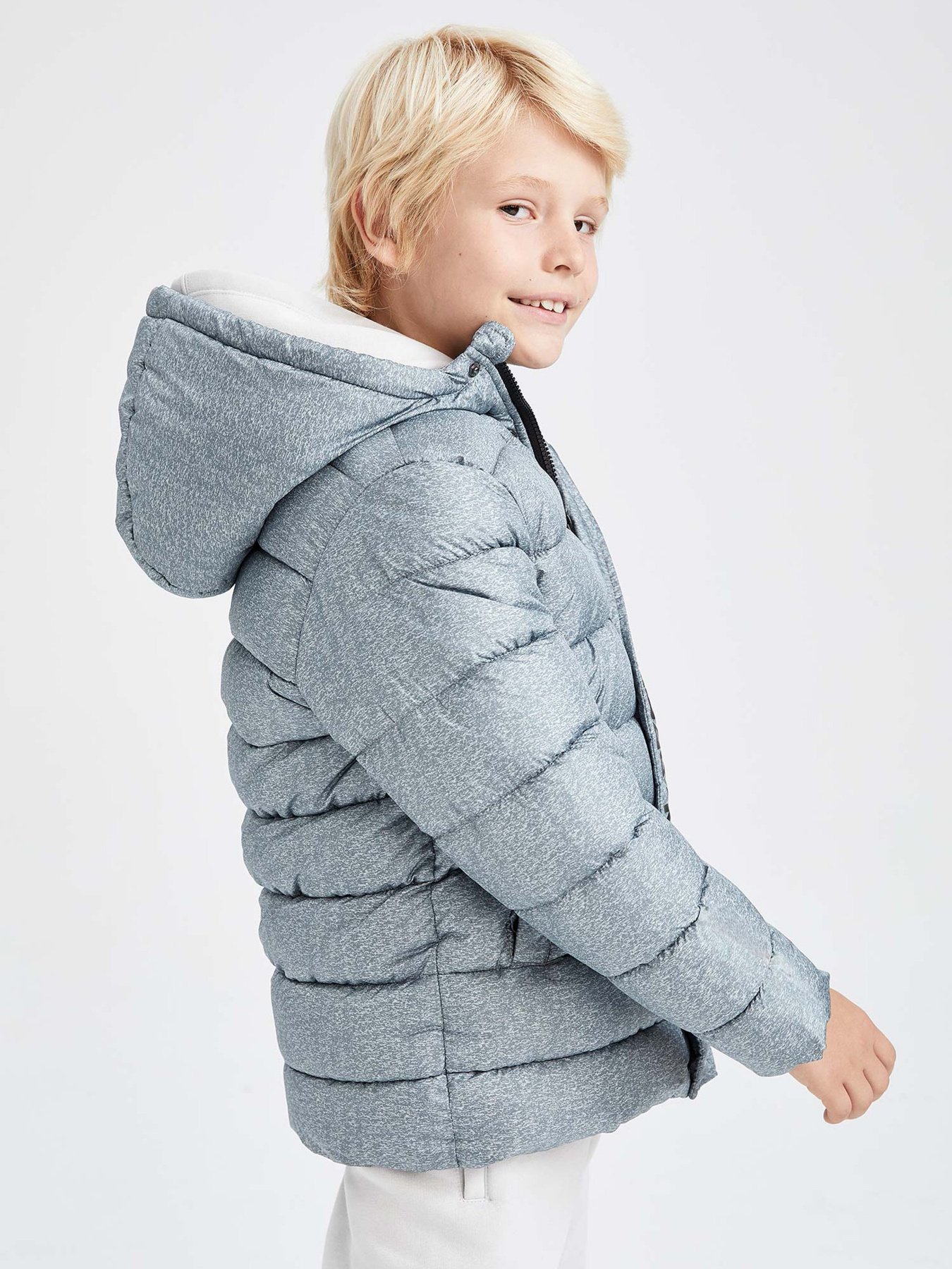 Зимова куртка DeFacto модель X6343A6-GR261 Фото