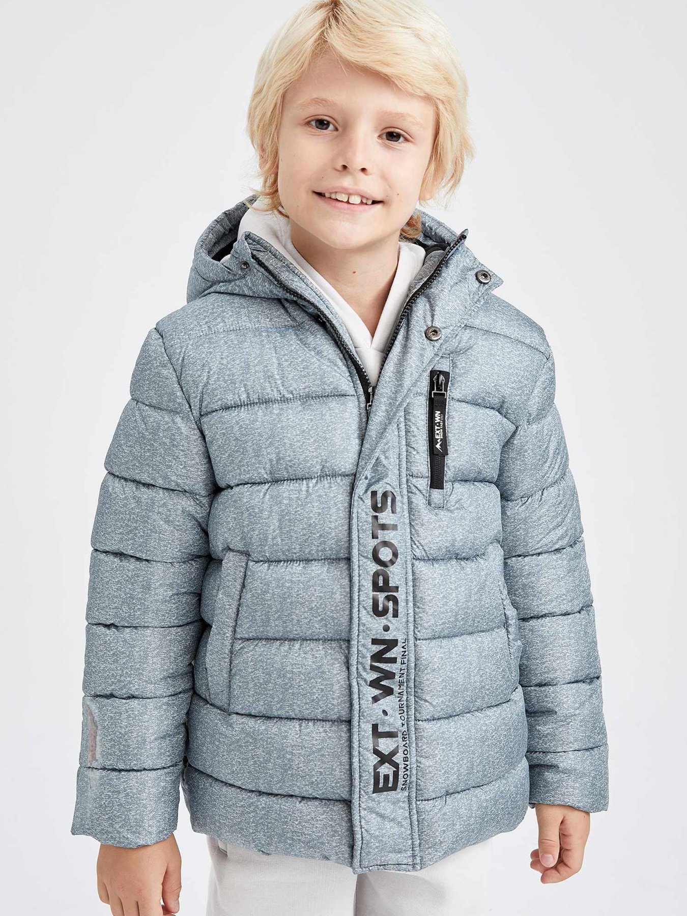 Зимняя куртка DeFacto модель X6343A6-GR261 Фото