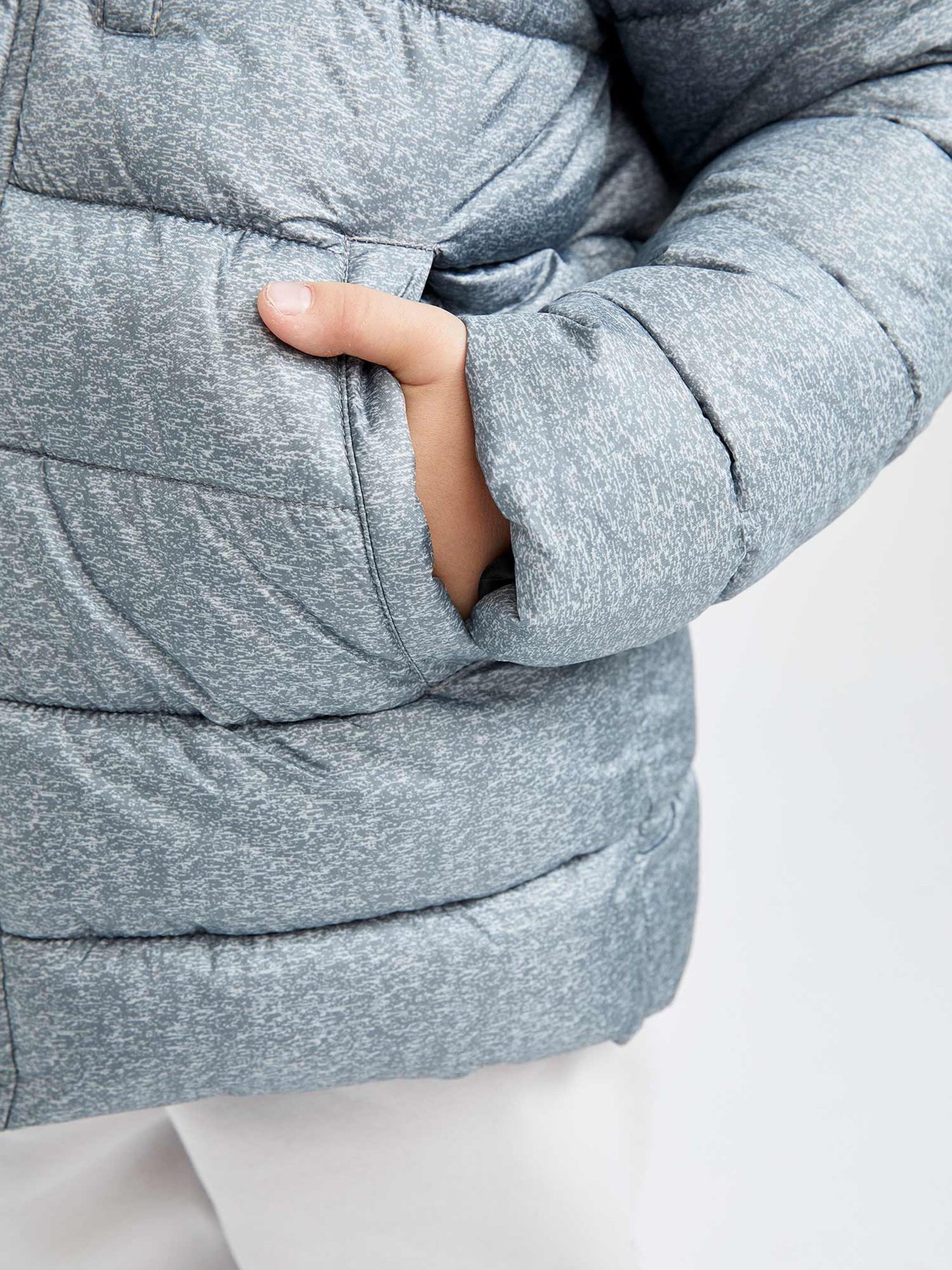 Зимняя куртка DeFacto модель X6343A6-GR261 Фото