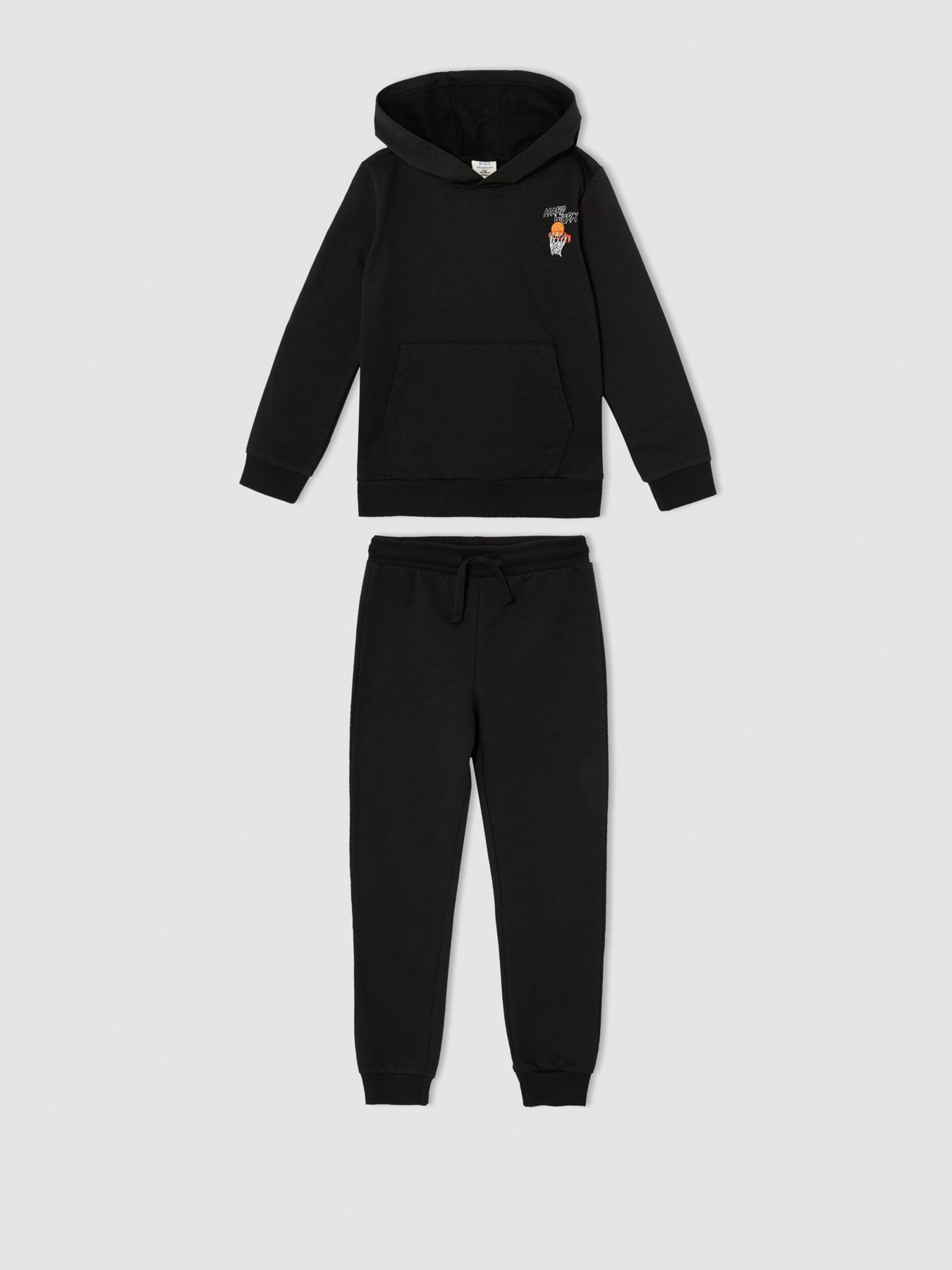 Повседневный костюм DeFacto модель V7324A6-AR201 Повседневный костюм DeFacto модель V7324A6-AR201 Фото