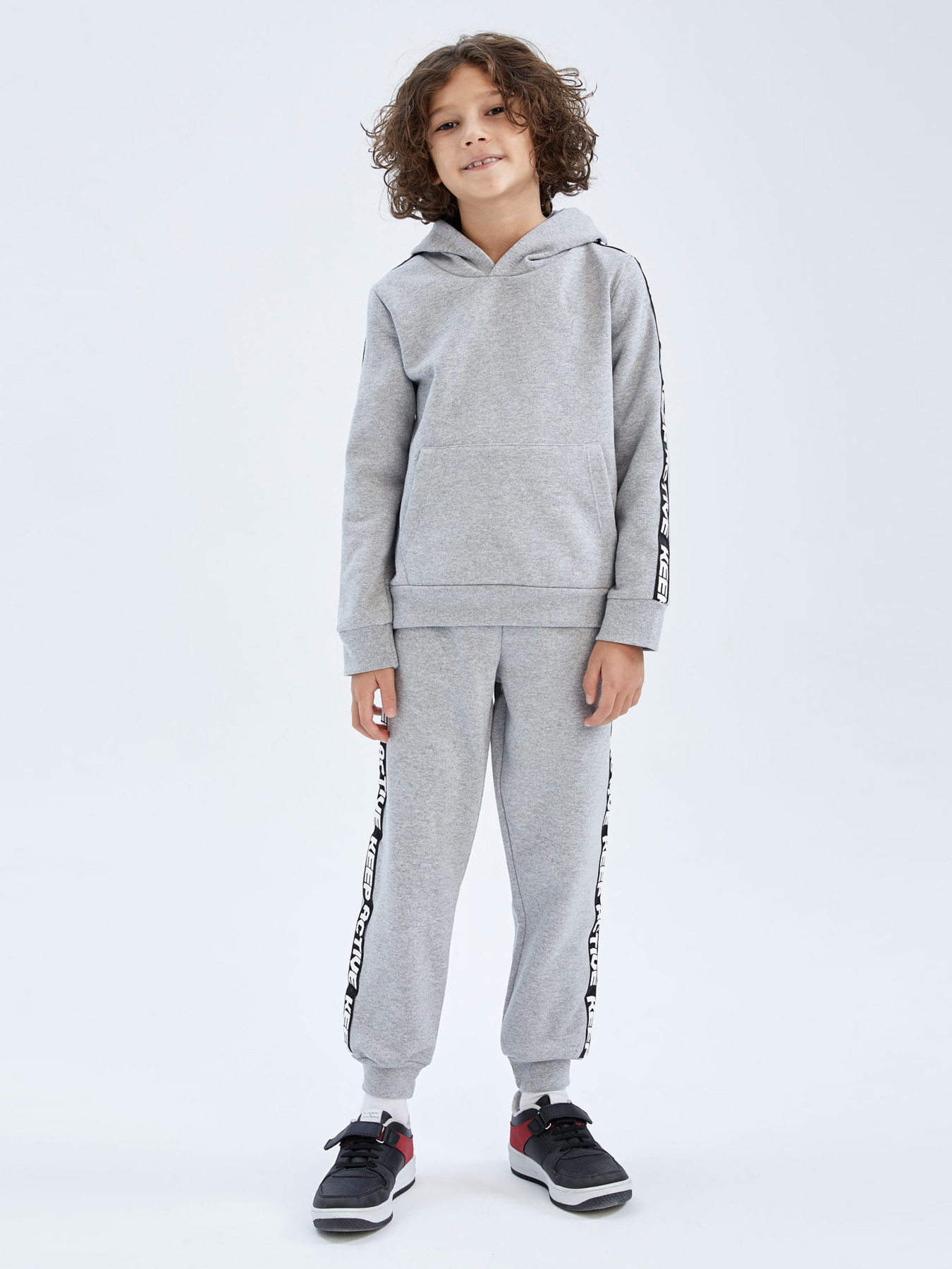 Костюм DeFacto модель V0807A6-GR210 Фото