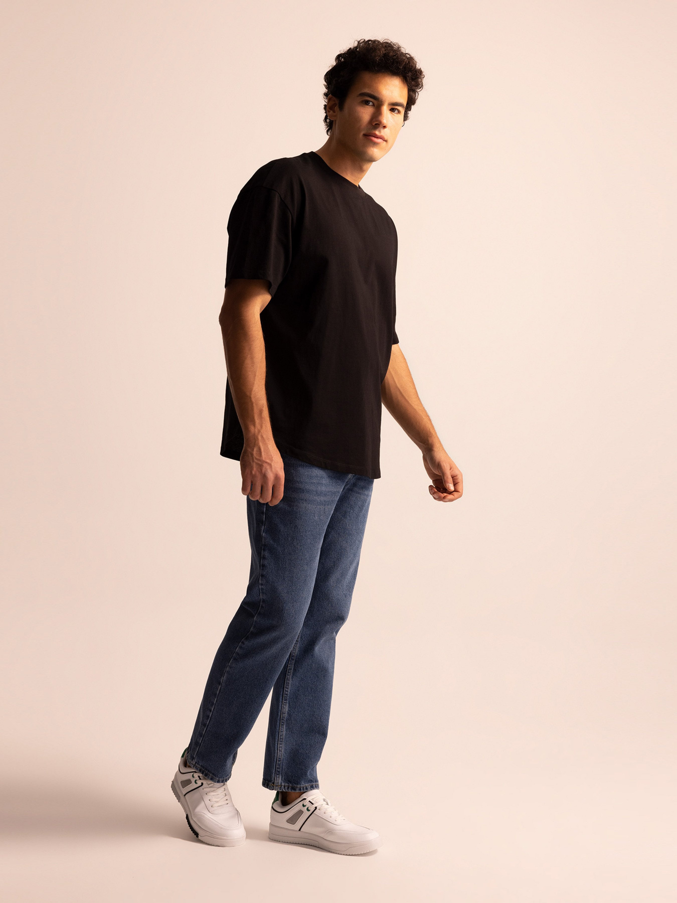 Футболка DeFacto модель W7659AZ-BK81 Фото