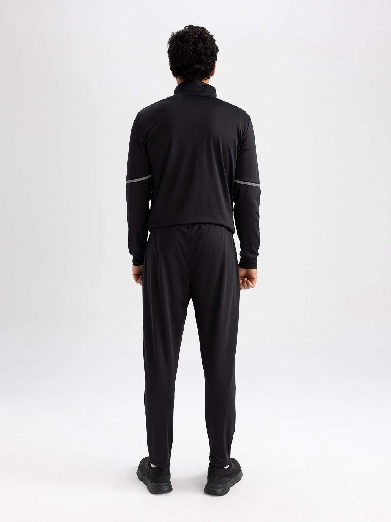 Джоггеры DeFacto модель Y4844AZ-BK81 Фото