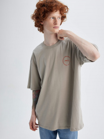 Футболка DeFacto модель Z3088AZ-BG730 Футболка DeFacto модель Z3088AZ-BG730 Фото