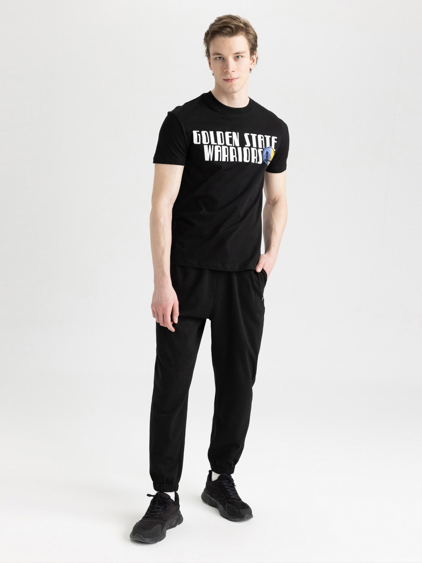 Футболка DeFacto модель Z4446AZ-BK81 Фото