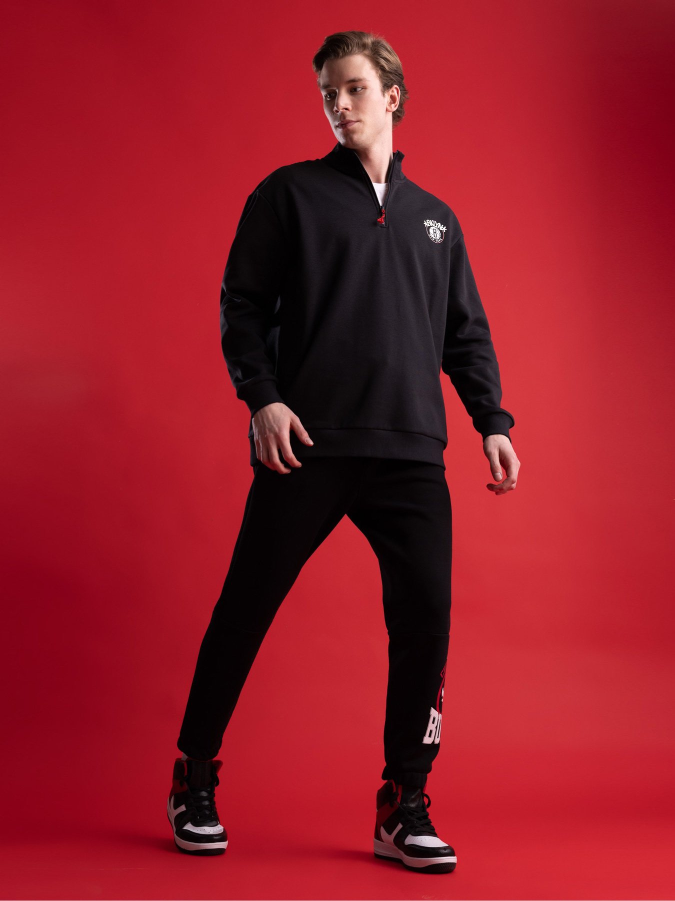 Джогери DeFacto модель Z4631AZ-BK81 Фото