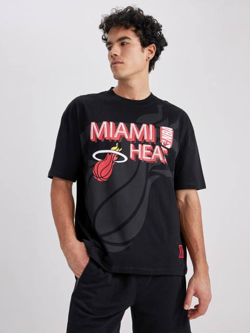 Футболка DeFacto модель Z4661AZ-BK81 Фото