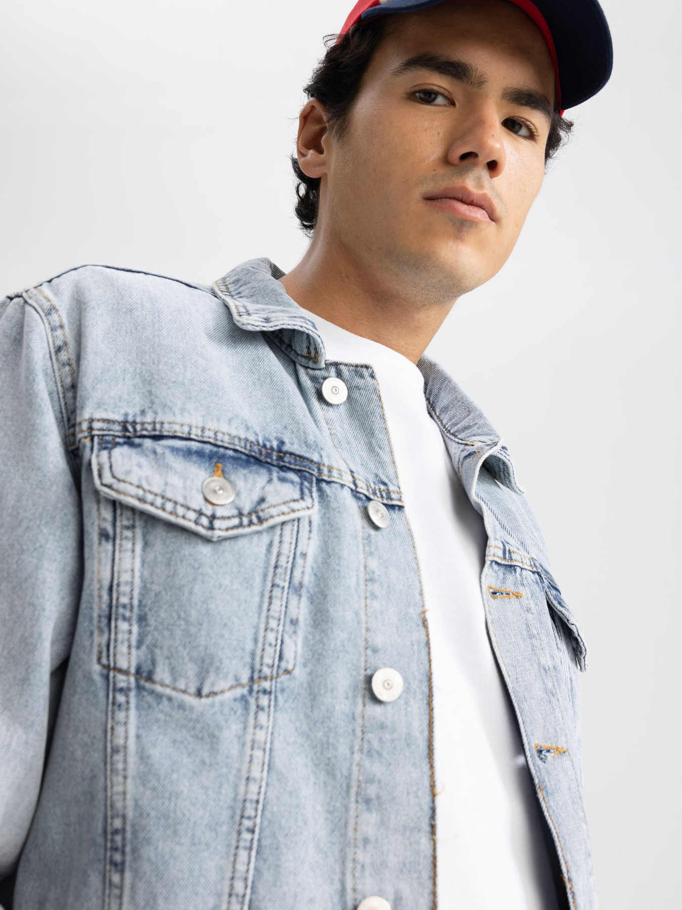 Джинсова куртка DeFacto модель Z4984AZ-NM39 Фото