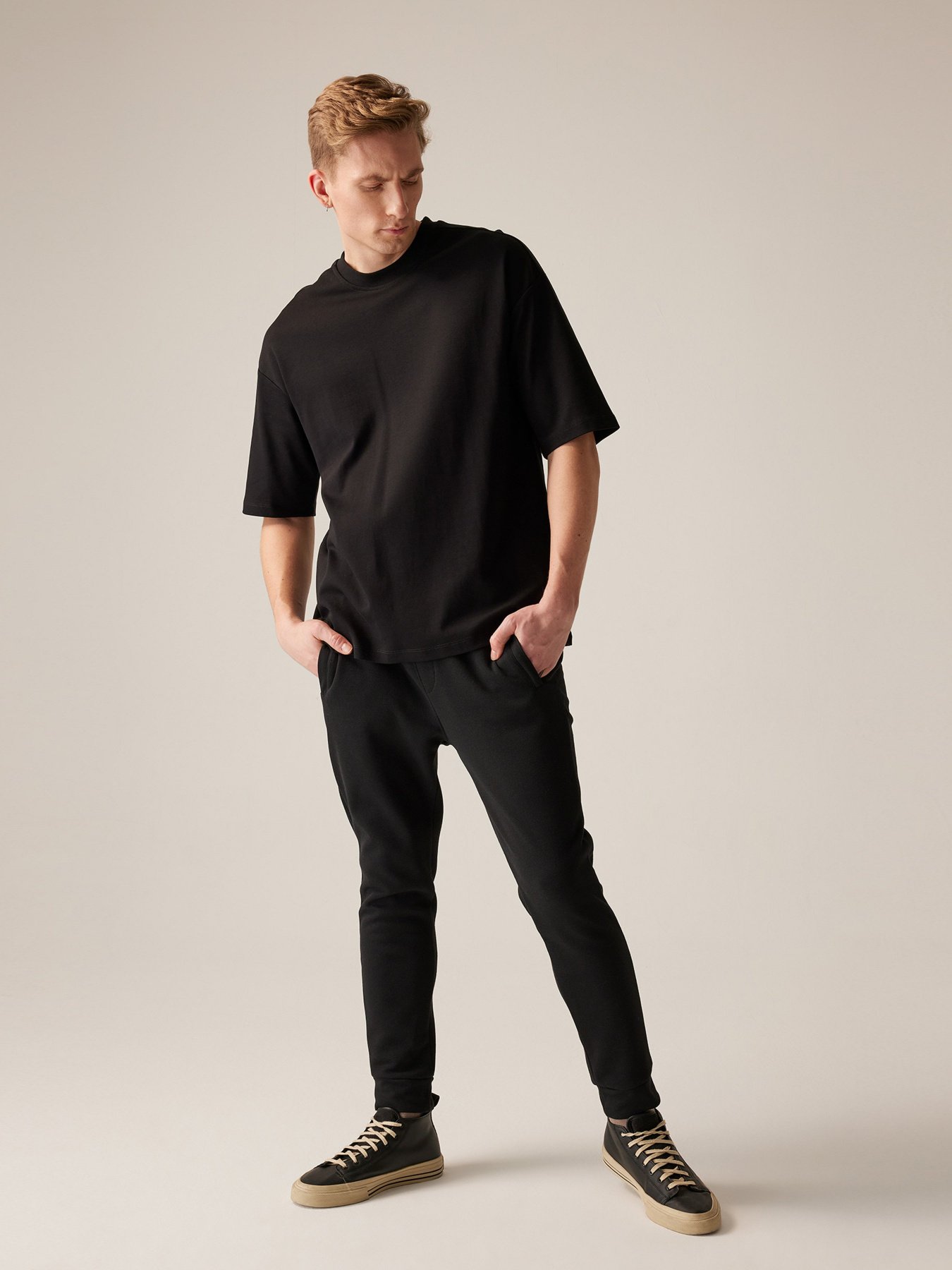 Джогери DeFacto модель Z5536AZ-BK81 Фото