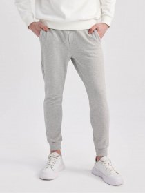 Джогери DeFacto модель Z5536AZ-GR210 Джогери DeFacto модель Z5536AZ-GR210 Фото