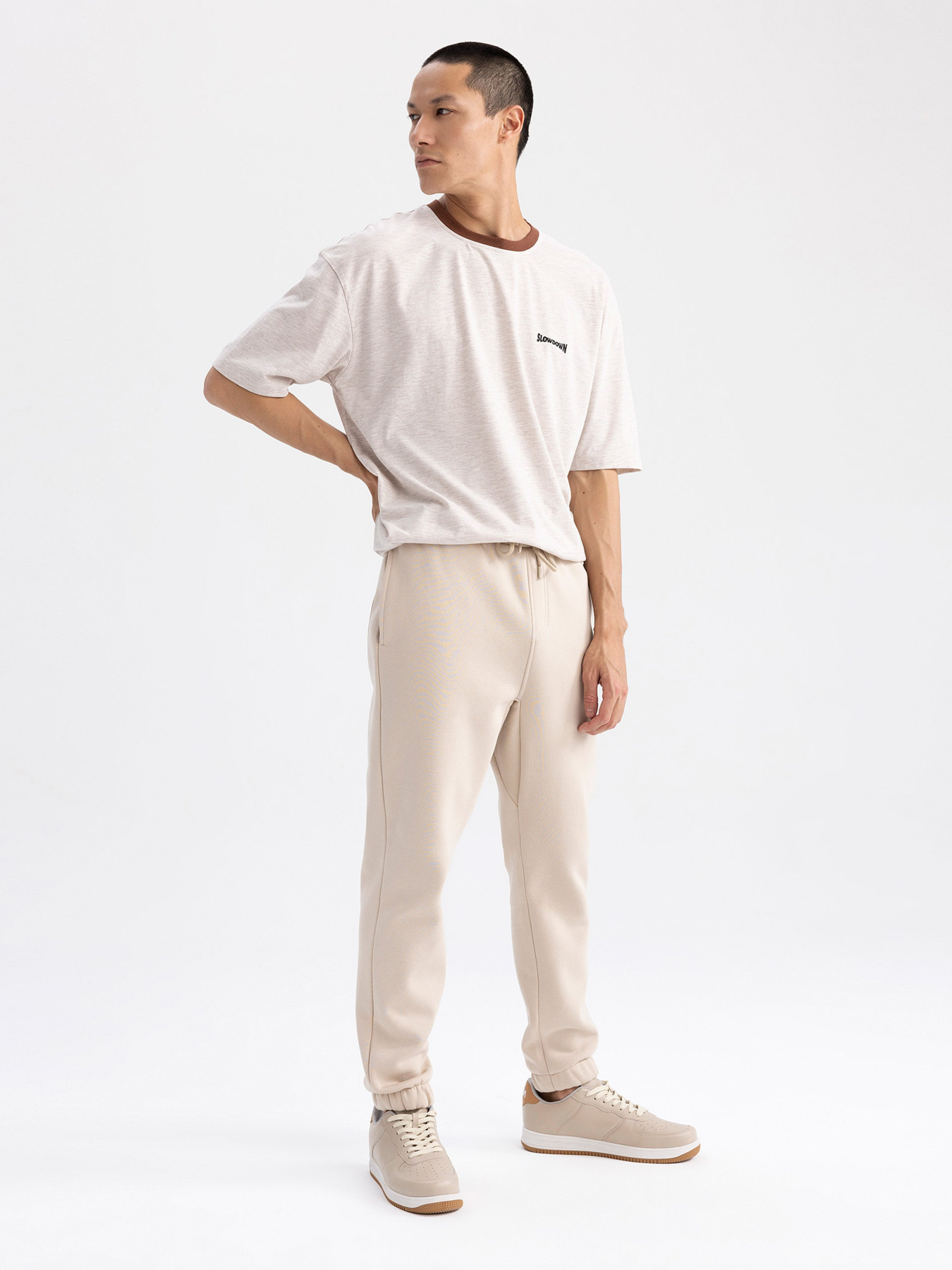 Футболка DeFacto модель Z5999AZ-BG609 Фото