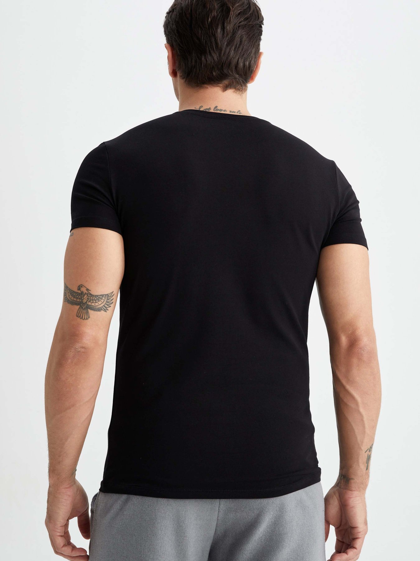 Футболка DeFacto модель L4885AZ-BK27 Фото