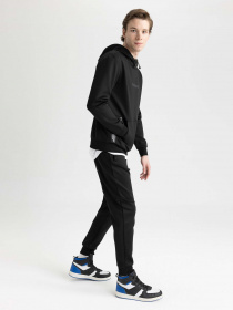 Джоггеры DeFacto модель W7377AZ-BK81 Фото