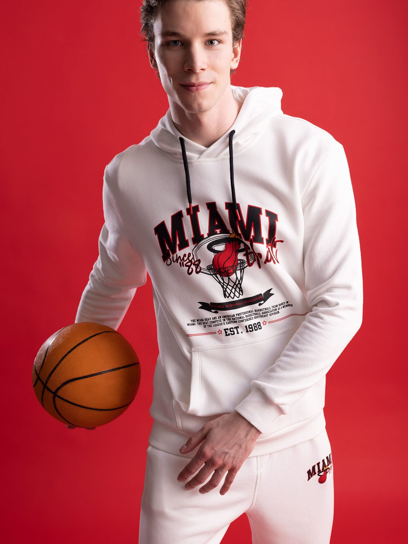 Худи DeFacto модель Z4439AZ-ER105 Фото