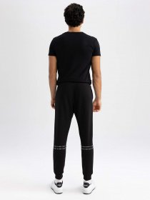 Джогери DeFacto модель W6368AZ-BK27 Фото