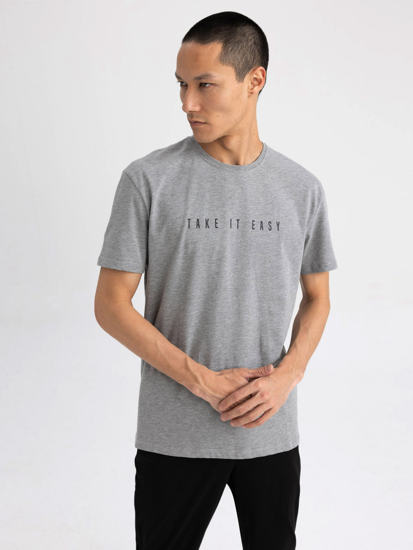 Домашній костюм DeFacto модель Z6567AZ-GR371 Домашній костюм DeFacto модель Z6567AZ-GR371 Фото