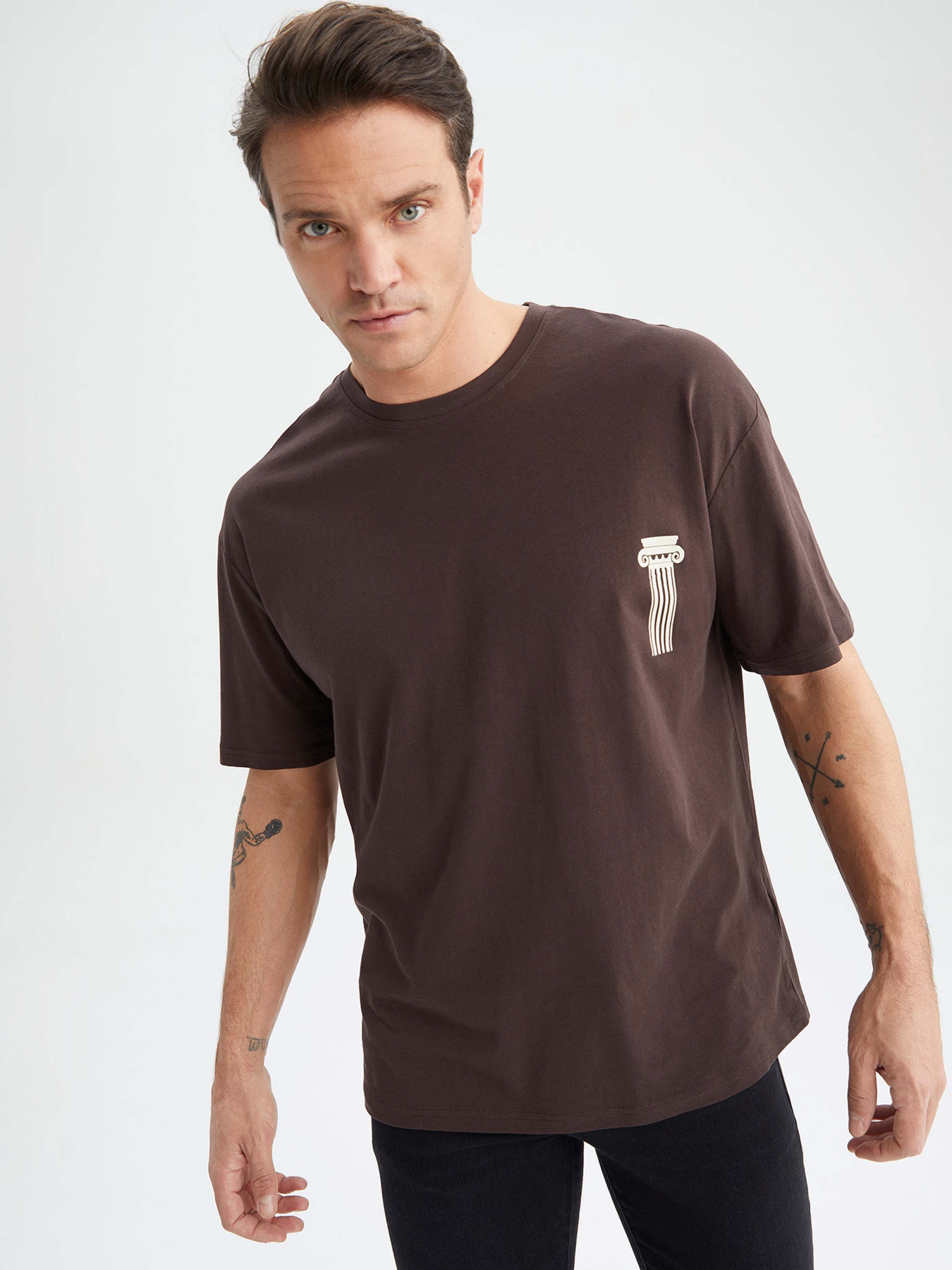 Футболка DeFacto модель Z6082AZ-BN116 Фото