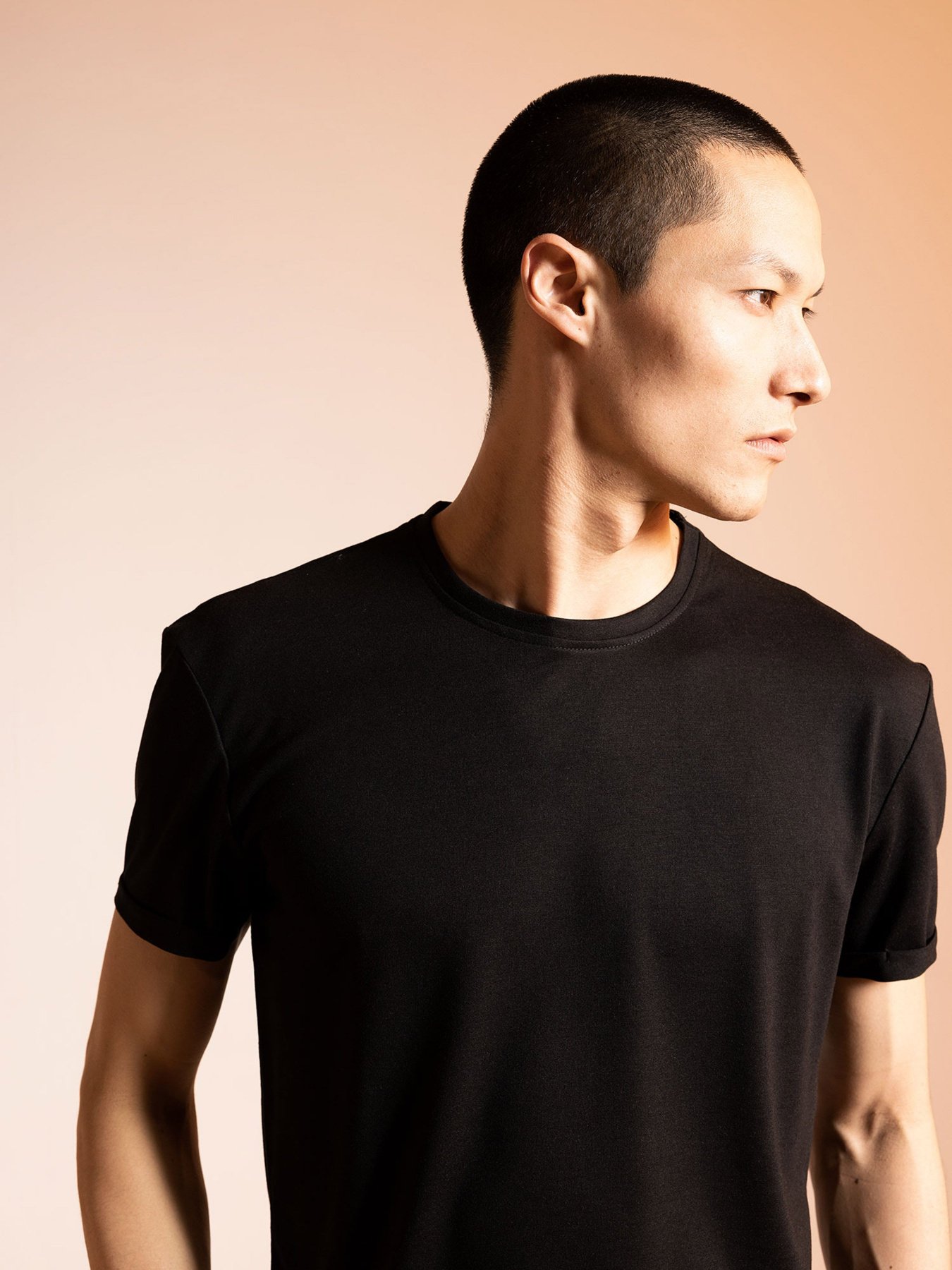 Футболка DeFacto модель N2104AZ-BK81 Фото