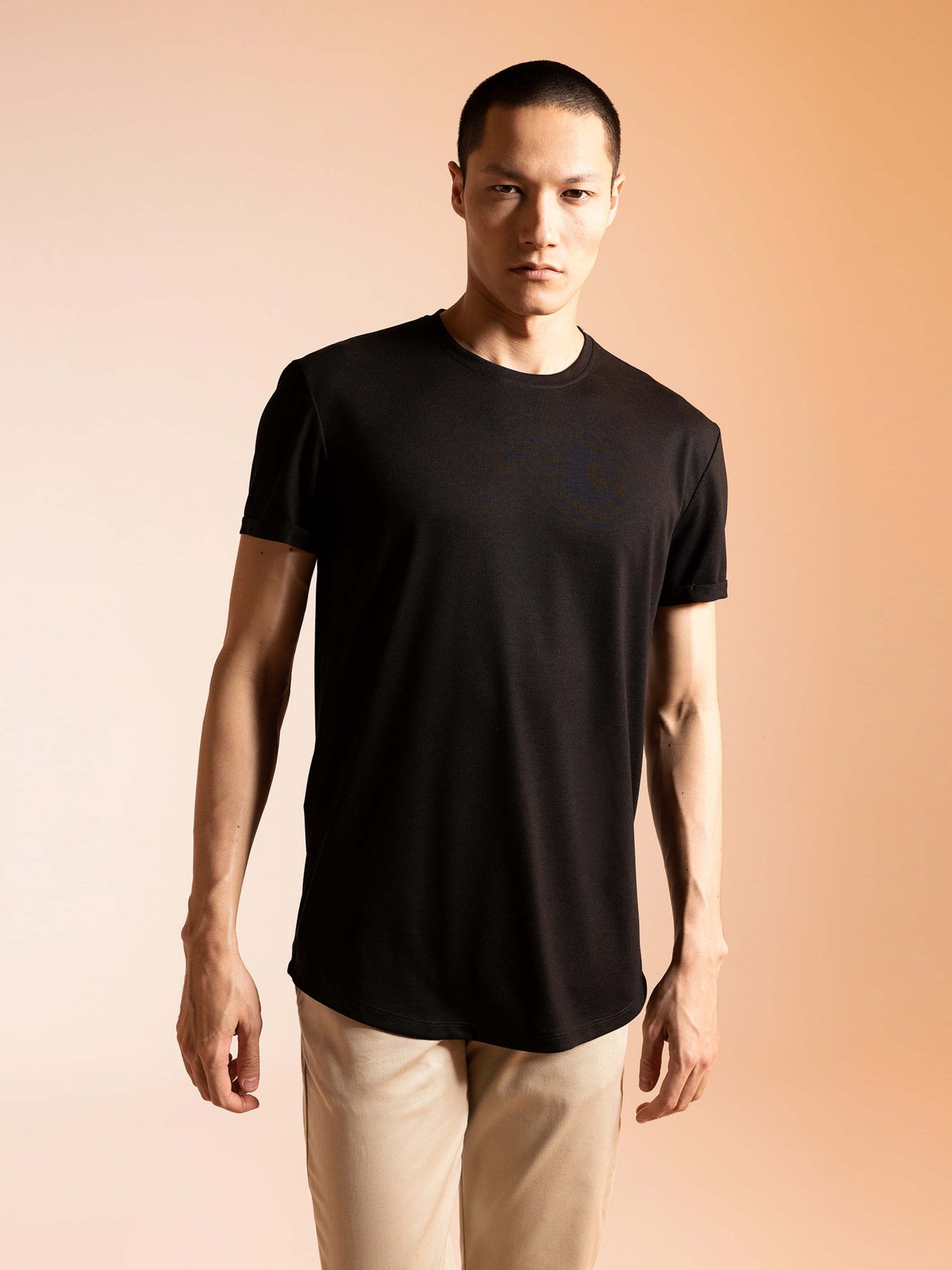 Футболка DeFacto модель N2104AZ-BK81 Фото