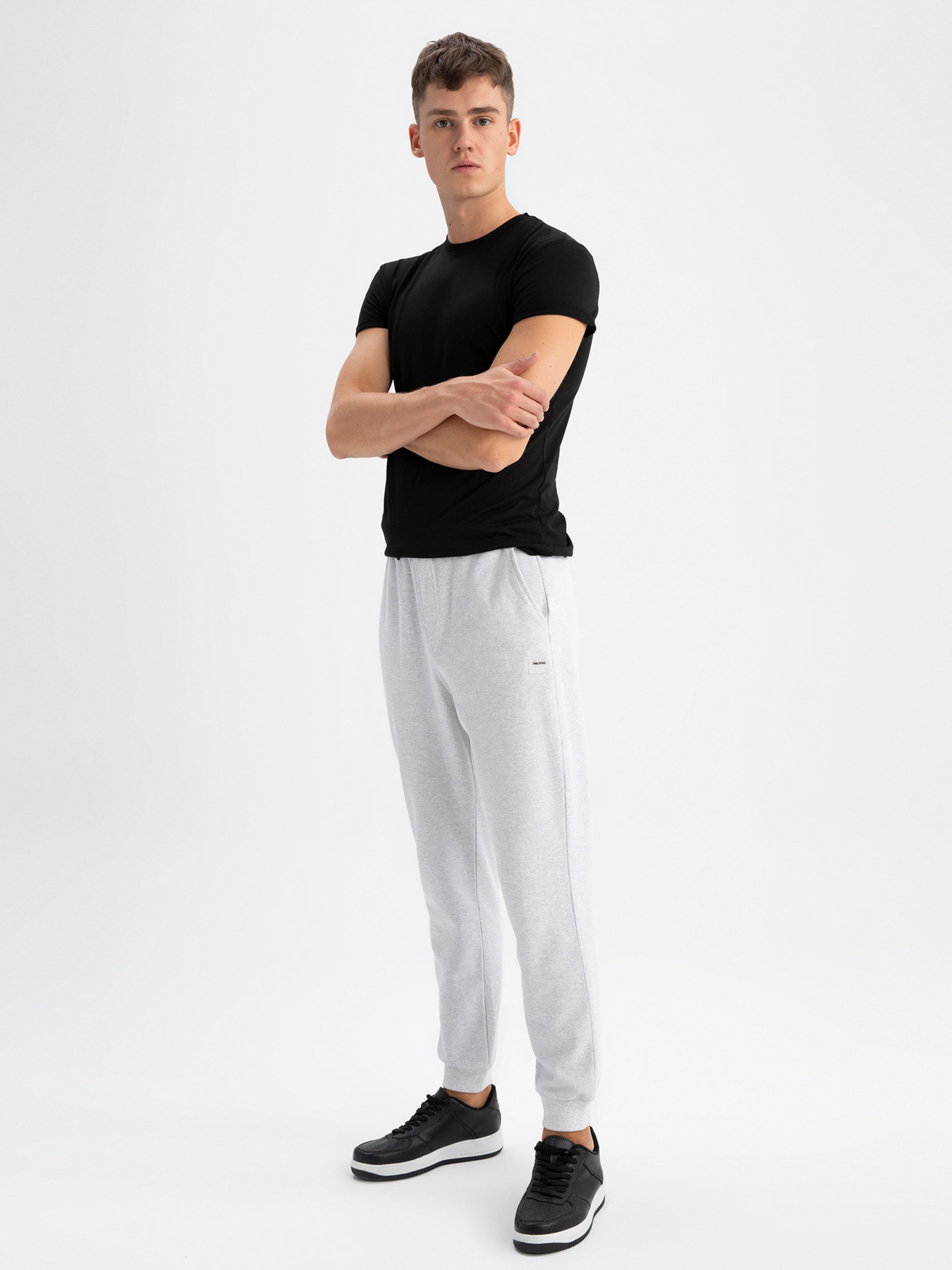 Джогери DeFacto модель Z2457AZ-GR363 Фото