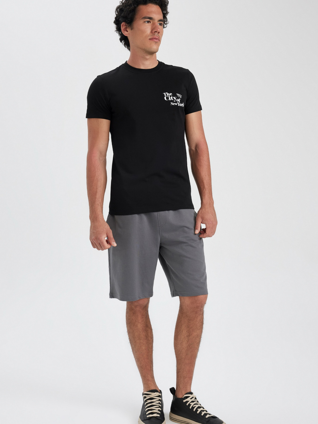 Шорты DeFacto модель W1105AZ-AR58 Фото