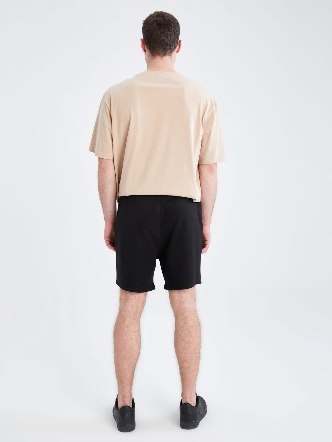 Шорты DeFacto модель X6698AZ-BK81 Фото