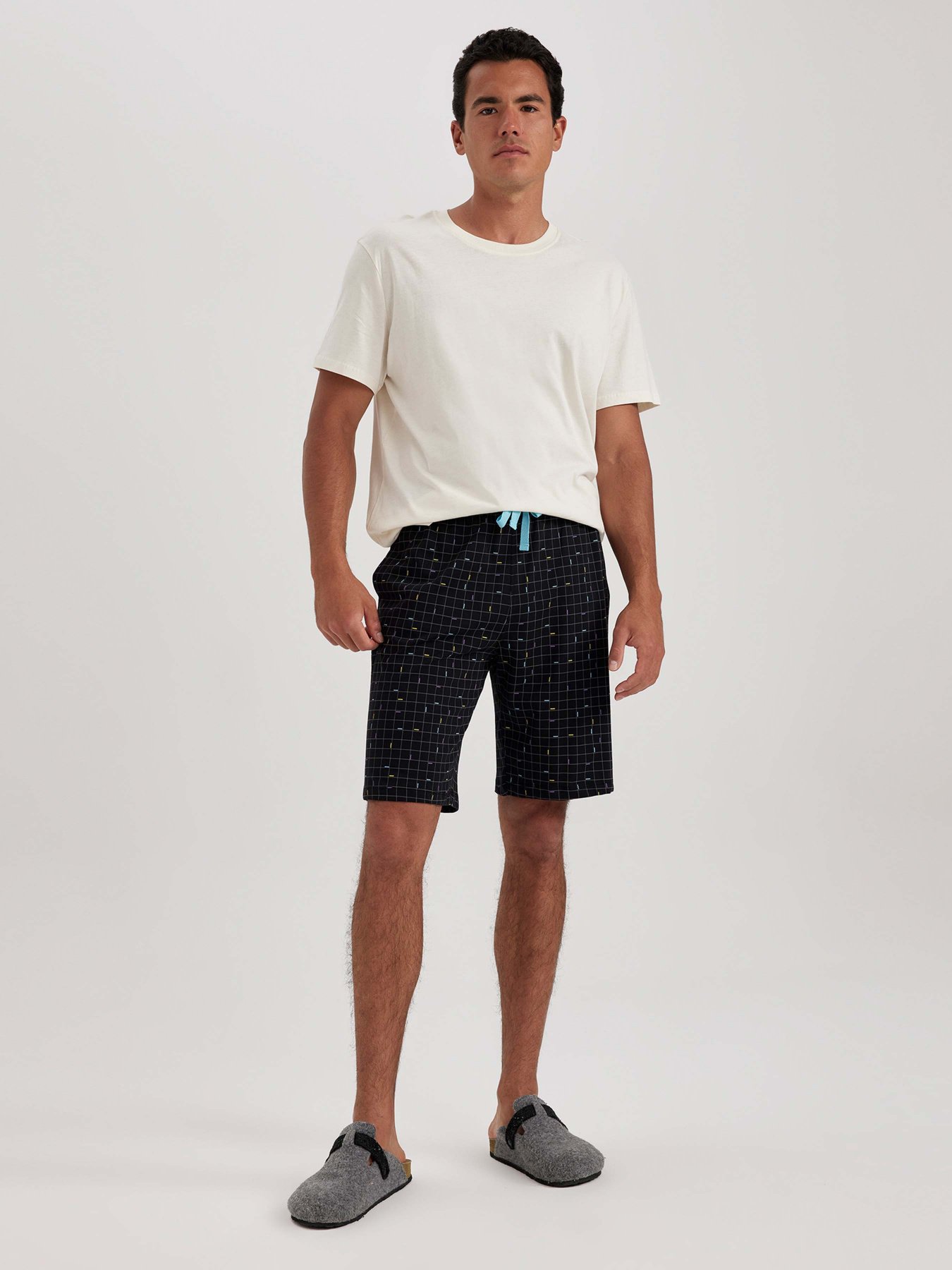 Низ піжами DeFacto модель Z9499AZ-BK27 Низ піжами DeFacto модель Z9499AZ-BK27 Фото