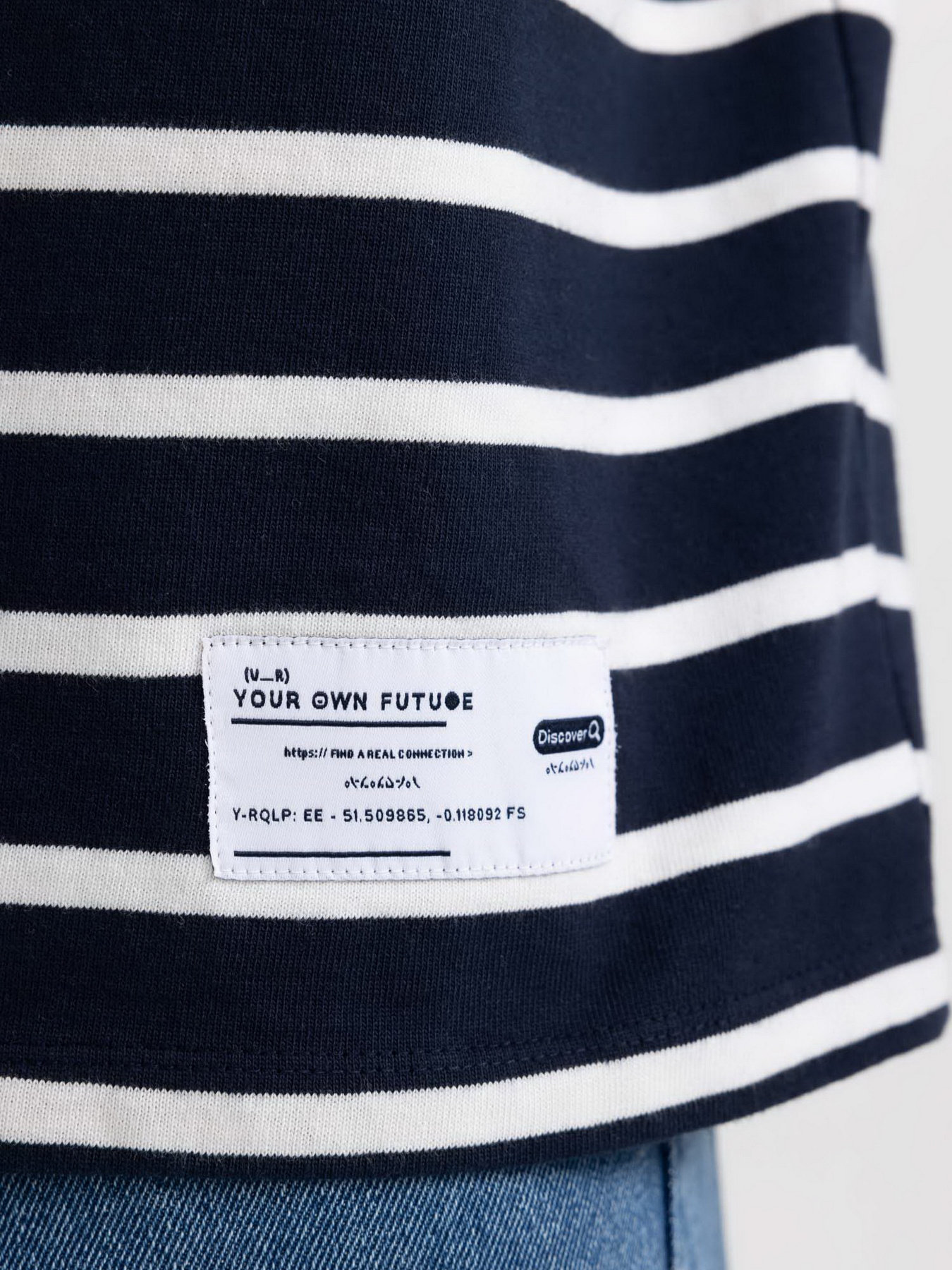 Свитшот DeFacto модель A8824AX-NV239 Фото